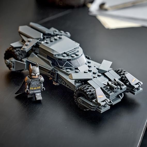 LEGO -  DC Batman vs Superman Batmóvel